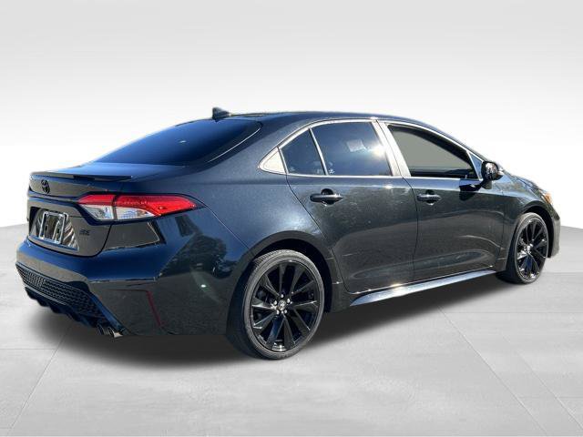 Used 2021 Toyota Corolla SE w/ Carpet Mat Package (TMS) FWD image 5
