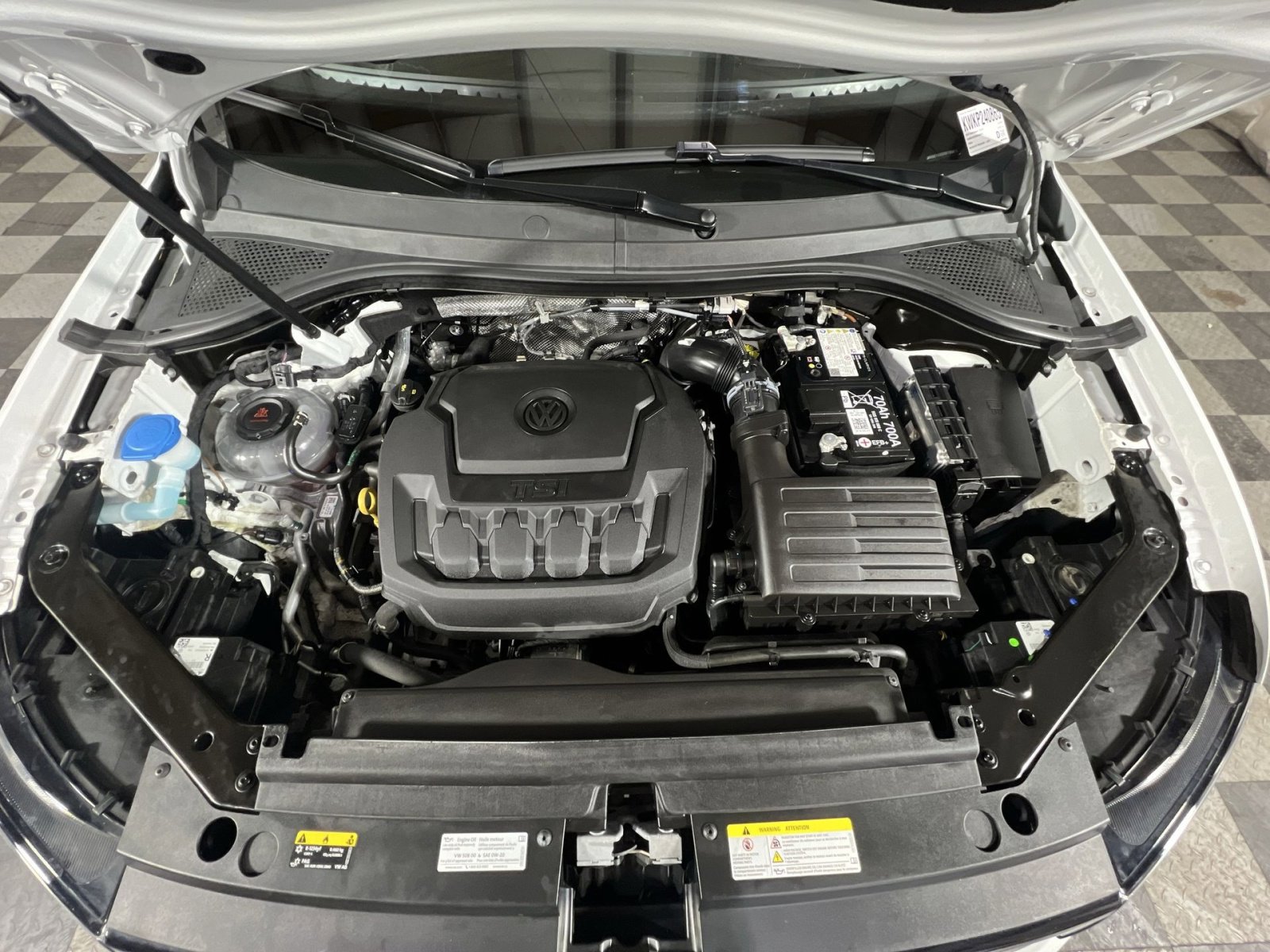 Used 2024 Volkswagen Tiguan SE FWD image 30