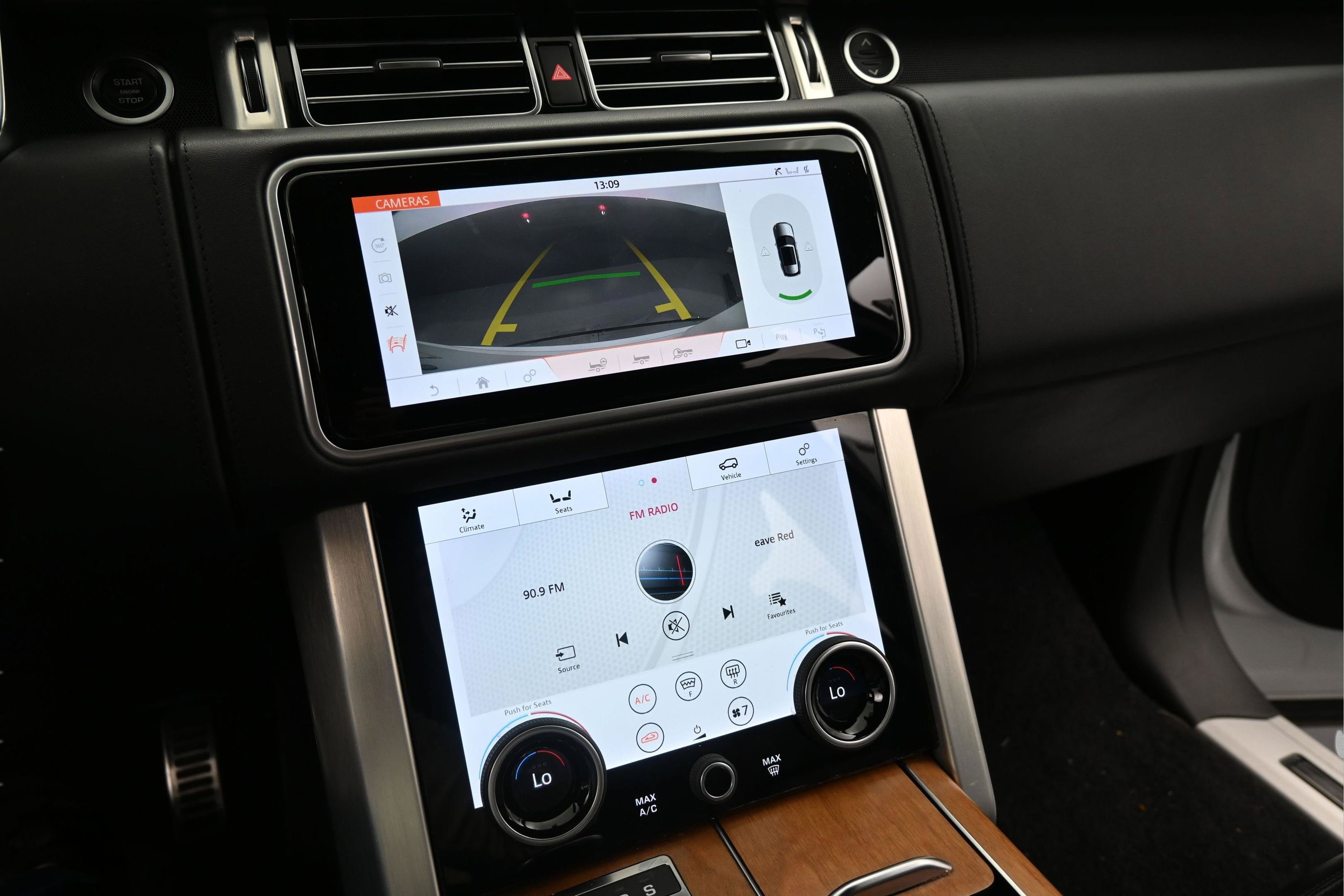 Used 2018 Land Rover Range Rover Autobiography AWD/4WD image 17