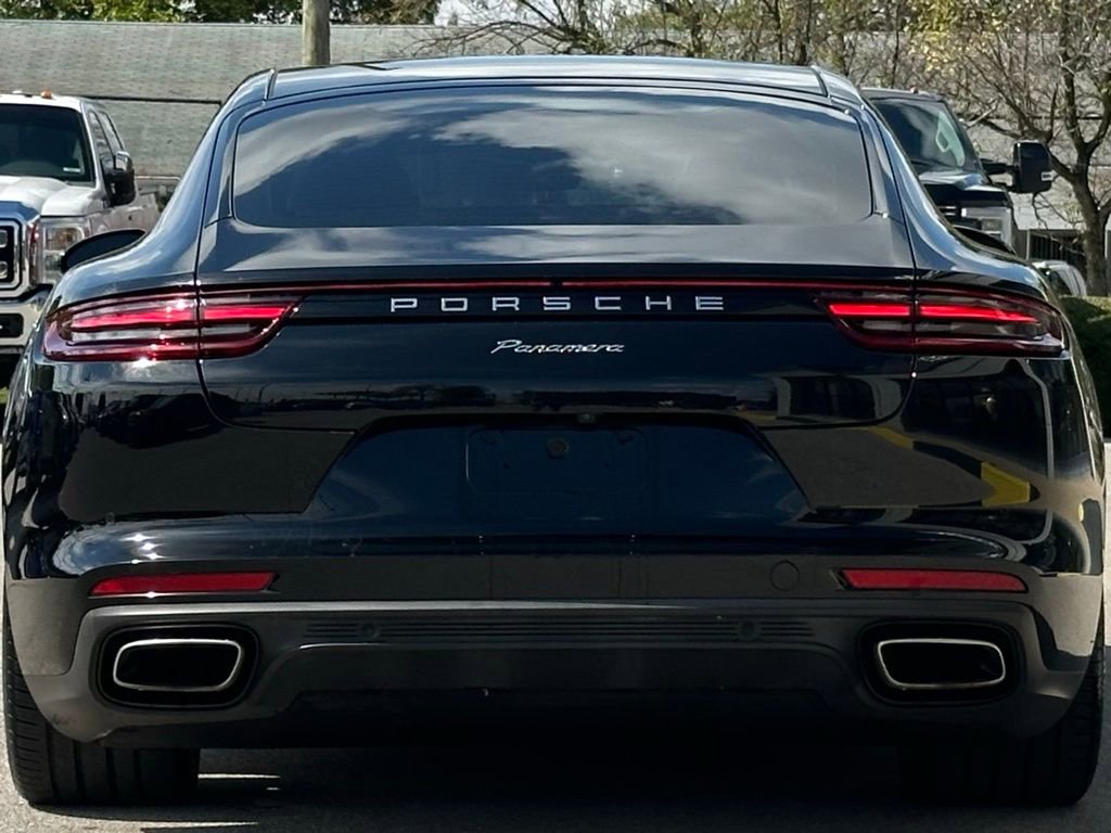 Used 2019 Porsche Panamera image 11