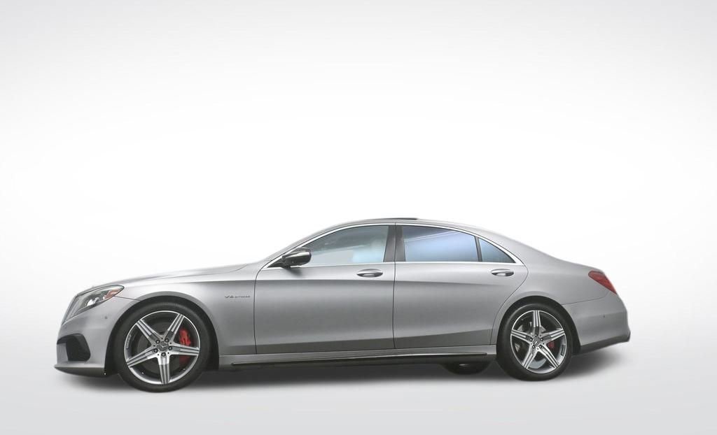 Used 2017 Mercedes-Benz S 63 AMG 4MATIC Sedan w/ Carbon Fiber Exterior Package image 55