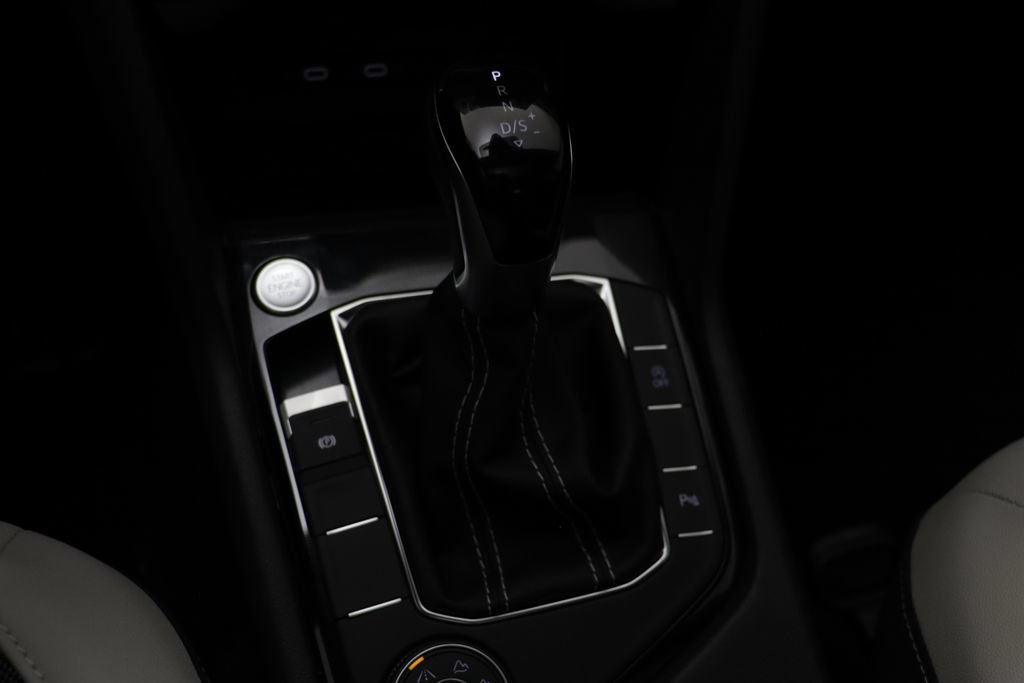 New 2026 Volkswagen Taos SE AWD/4WD image 12