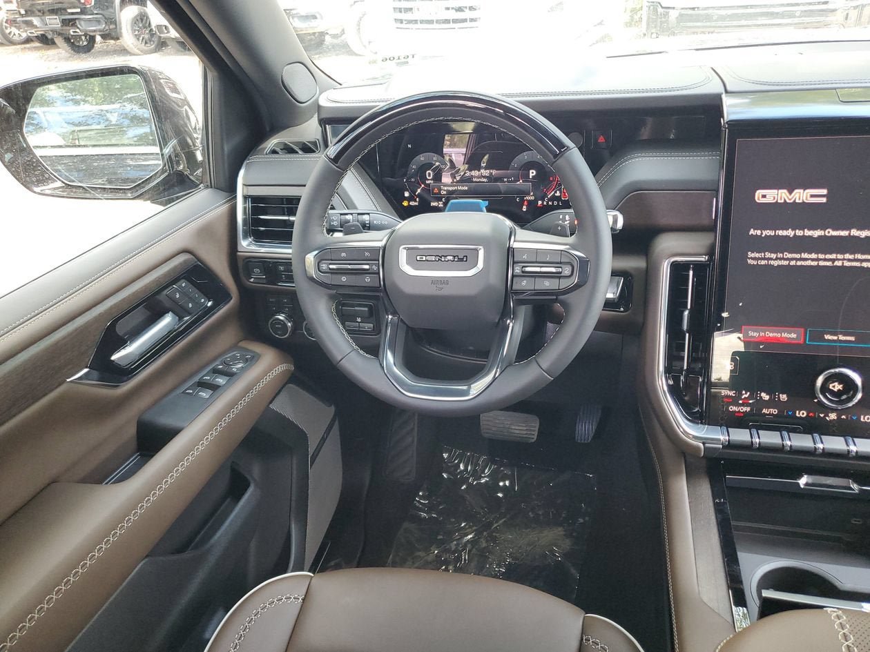 New 2026 GMC Yukon XL Denali Ultimate AWD/4WD image 13