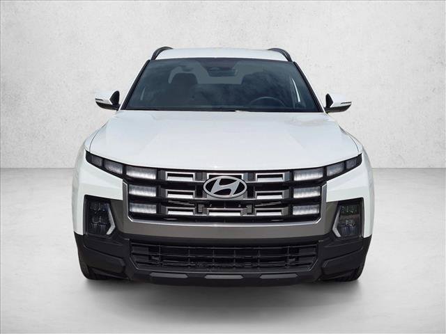 Used 2025 Hyundai Santa Cruz SEL FWD image 2