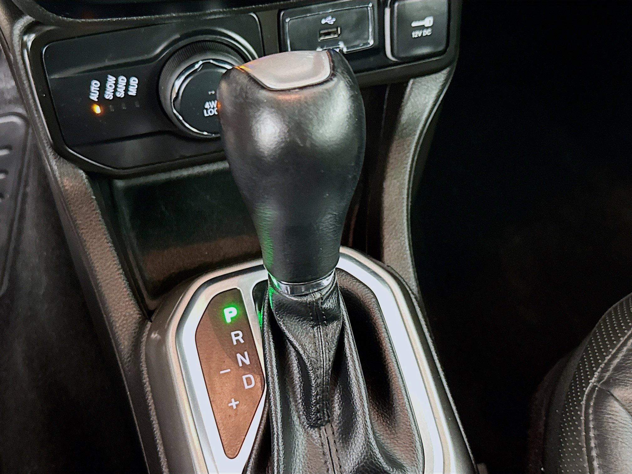 Used 2022 Jeep Renegade Limited w/ Sun, Sound & Wheels Group image 19