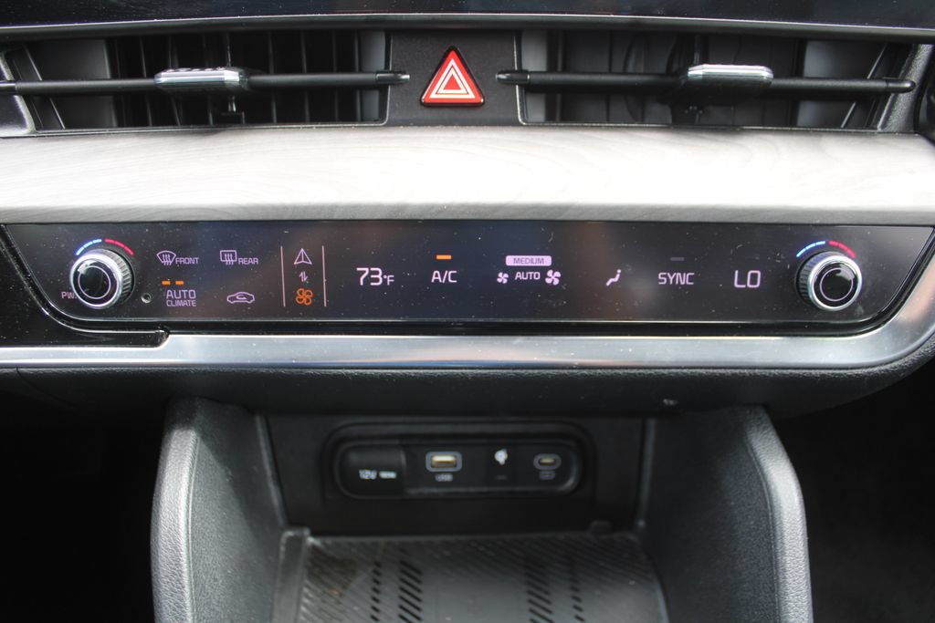 Certified 2023 Kia Sportage X-Line w/ X-Line Premium Package AWD/4WD image 38