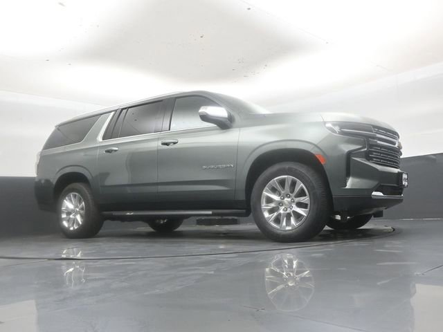 Used 2023 Chevrolet Suburban Premier AWD/4WD image 41