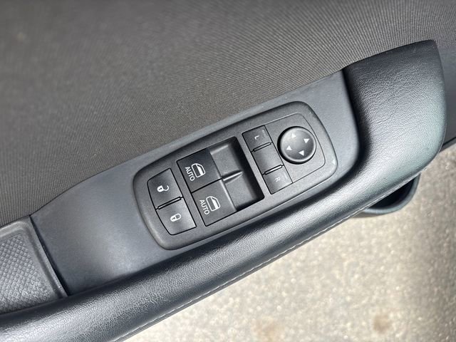 Used 2023 Dodge Challenger SXT image 18