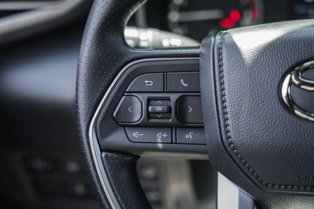 New 2026 Toyota Tundra SR5 AWD/4WD image 32