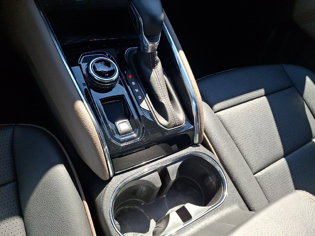Used 2023 GMC Canyon Denali AWD/4WD image 26