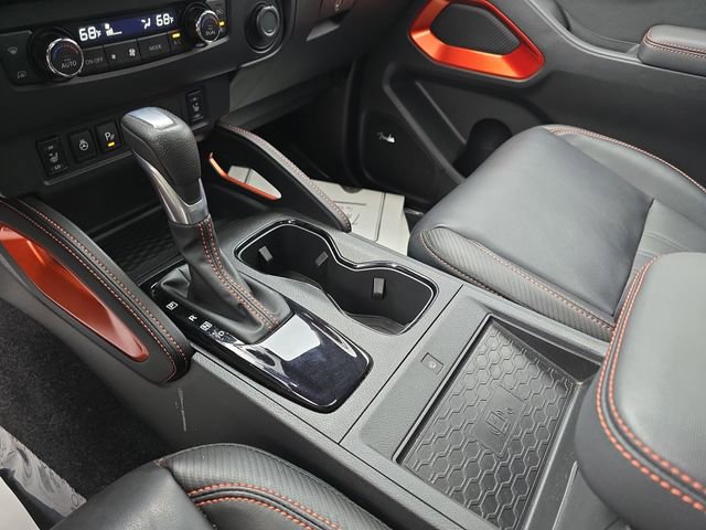 Used 2023 Nissan Frontier PRO-4X w/ Pro-4X Premium Package image 41