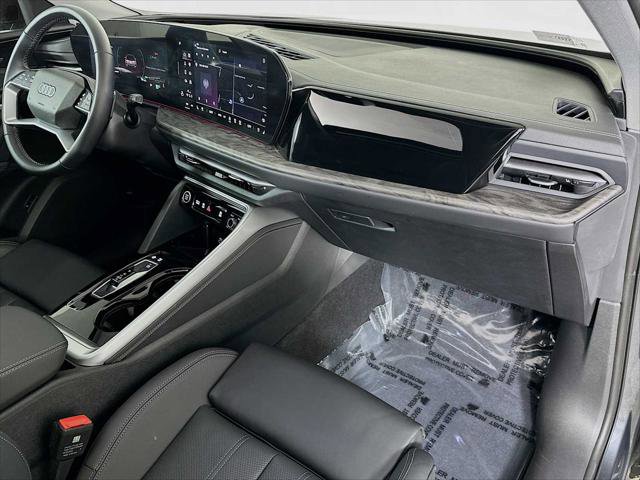 Certified 2025 Audi Q5 Premium Plus w/ Premium Plus image 27