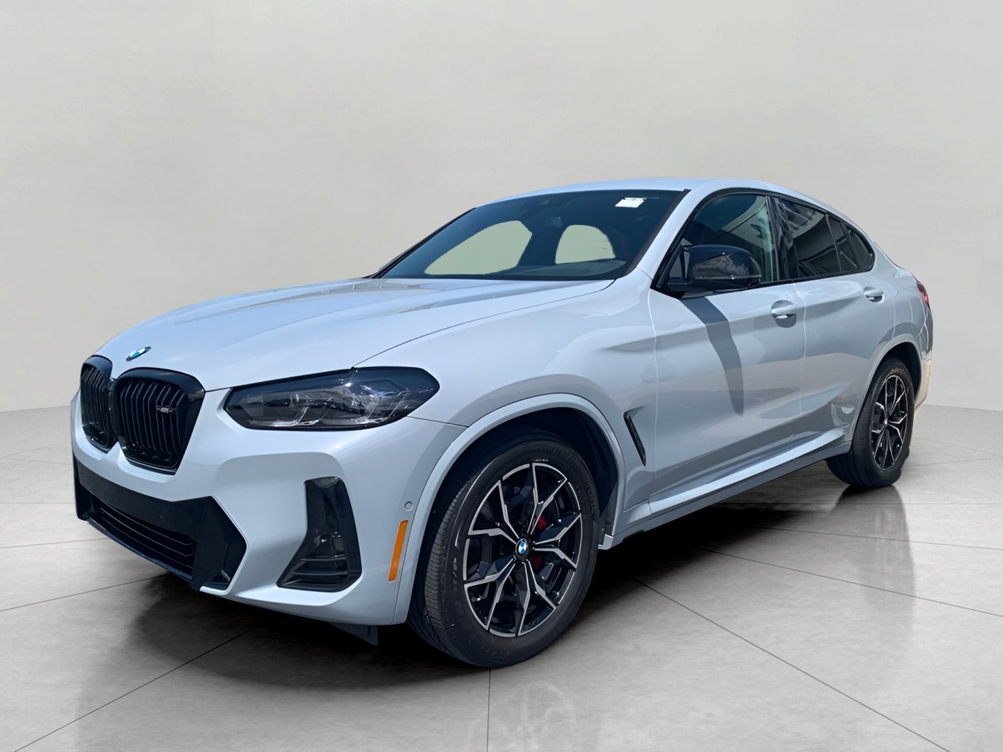 Used 2025 BMW X4 M40i w/ Premium Package AWD/4WD image 5