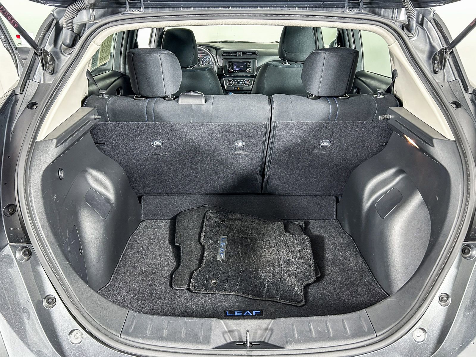 Used 2018 Nissan Leaf S w/ S Charge Package image 25