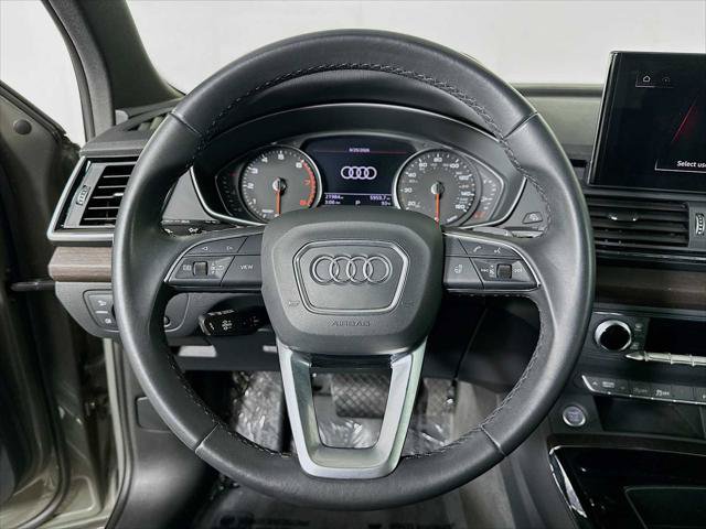 Certified 2023 Audi Q5 2.0T Premium w/ Convenience Package AWD/4WD image 11