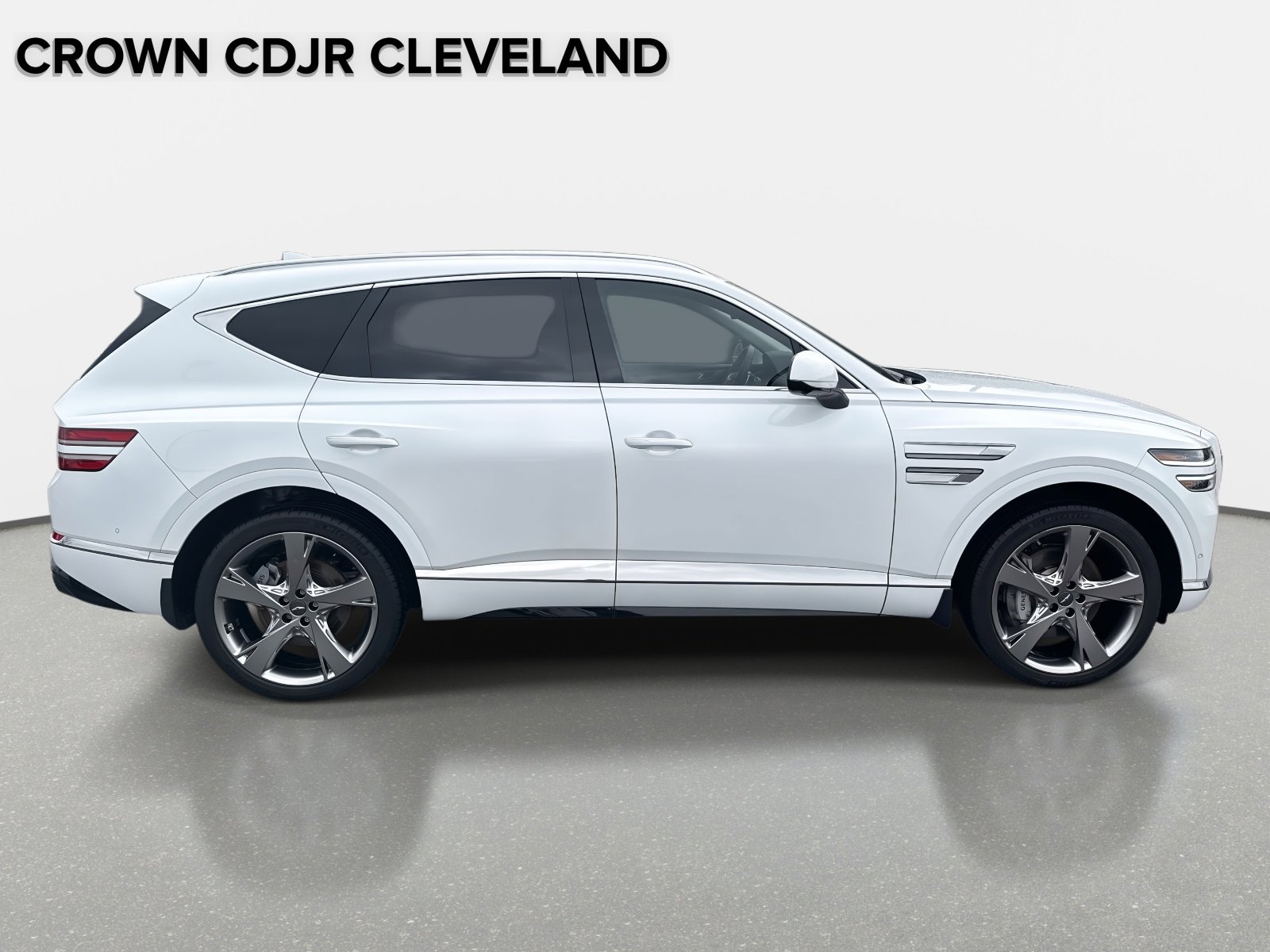Used 2024 Genesis GV80 2.5T w/ Prestige Package image 4
