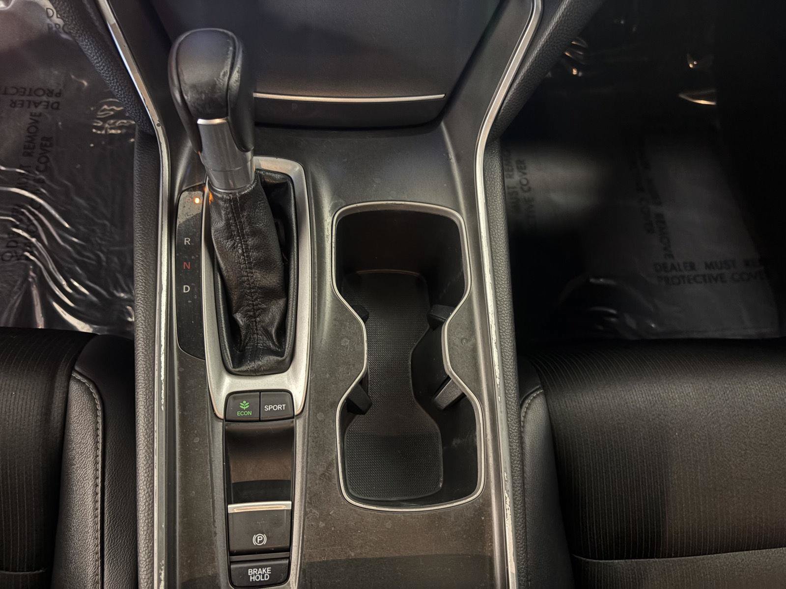 Used 2018 Honda Accord Sport image 24