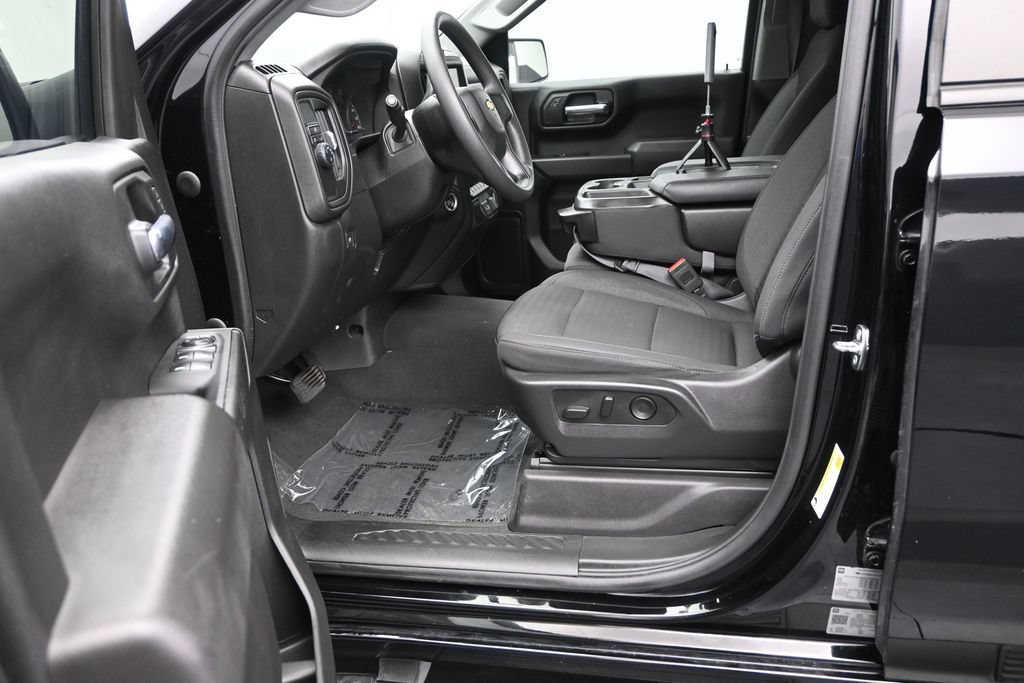 Used 2024 Chevrolet Silverado 1500 Custom RWD image 12