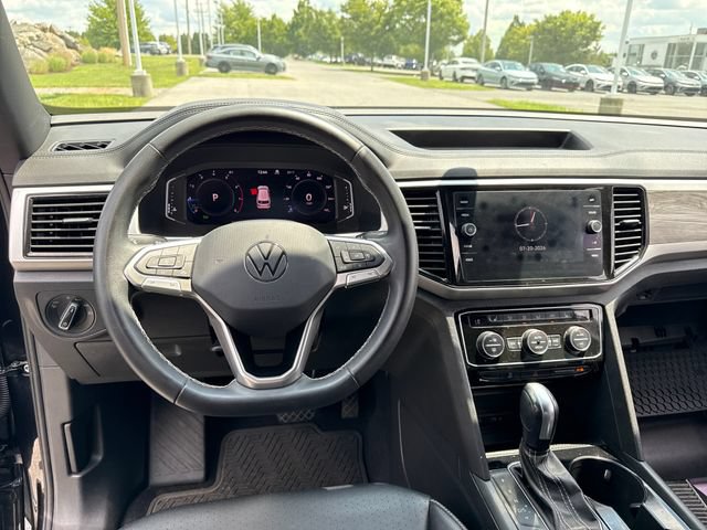 Used 2023 Volkswagen Atlas Cross Sport SE w/ Panoramic Sunroof Package AWD/4WD image 19