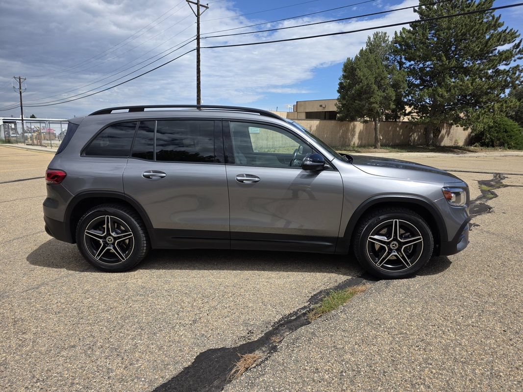 Used 2020 Mercedes-Benz GLB 250 4MATIC image 9