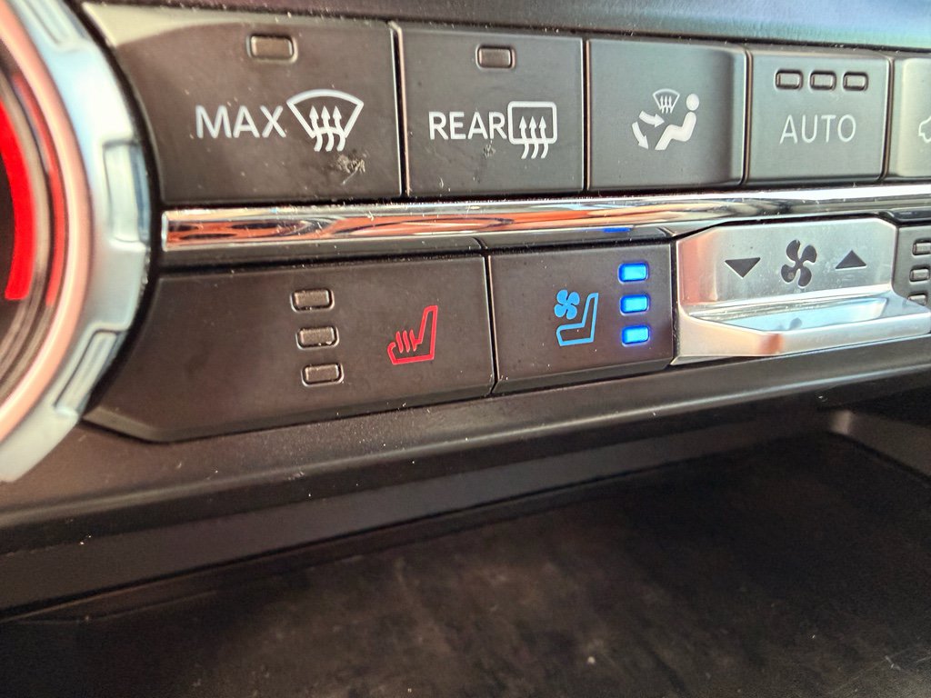 Used 2023 Ford F150 Lariat RWD image 23