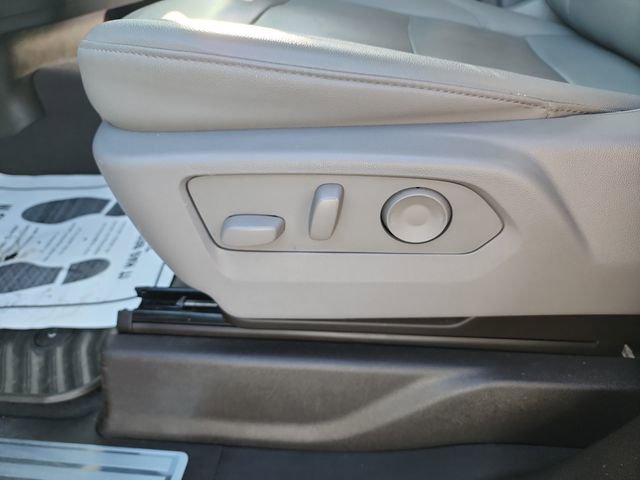 Used 2024 Chevrolet Silverado 2500 LTZ image 15