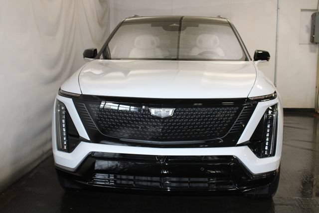 New 2027 Cadillac Vistiq Sport AWD/4WD image 3