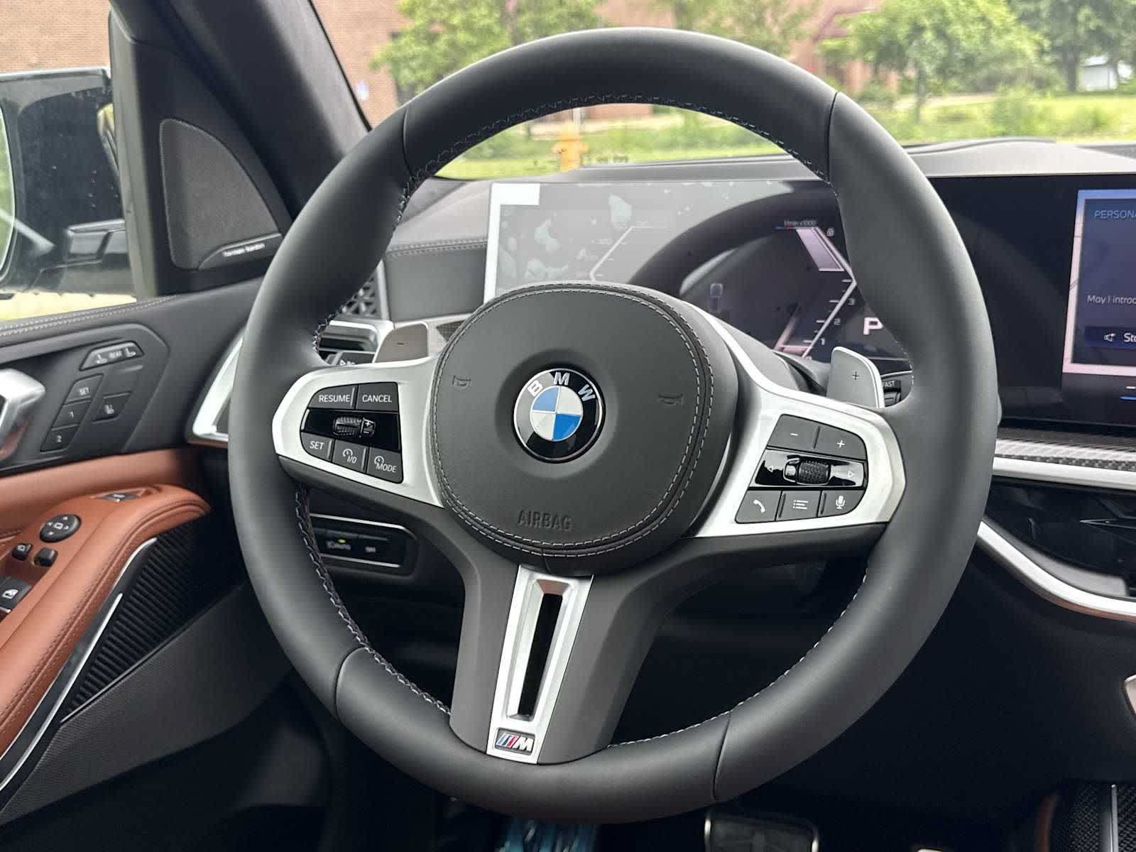 New 2026 BMW X7 M60i w/ M Sport Professional Package AWD/4WD image 25