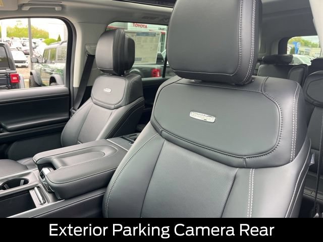 New 2026 Ford Expedition Platinum w/ Driver's Package AWD/4WD image 16