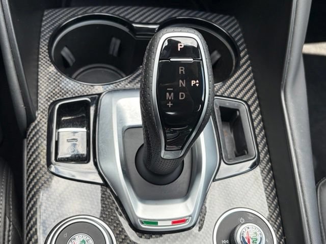 Used 2023 Alfa Romeo Giulia Estrema AWD/4WD image 33