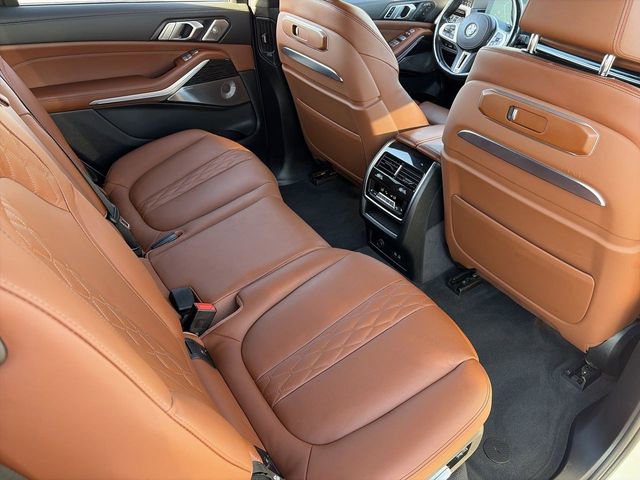 Used 2024 BMW X7 M60i w/ Executive Package image 15