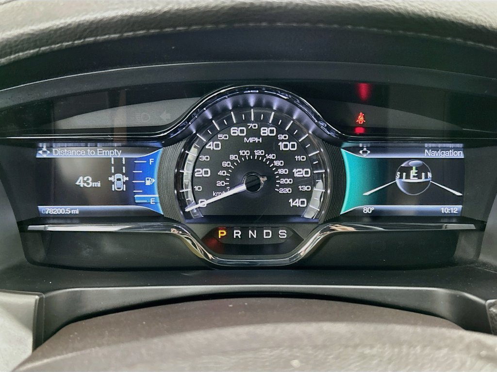 Used 2015 Lincoln MKS AWD w/ Equipment Group 201A image 33