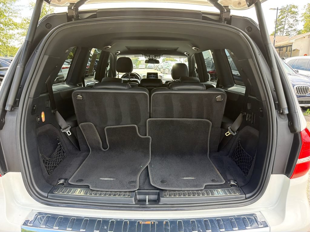 Used 2019 Mercedes-Benz GLS 450 4MATIC image 18
