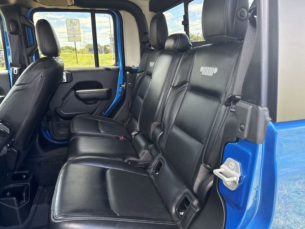 Used 2022 Jeep Gladiator Sport AWD/4WD image 19