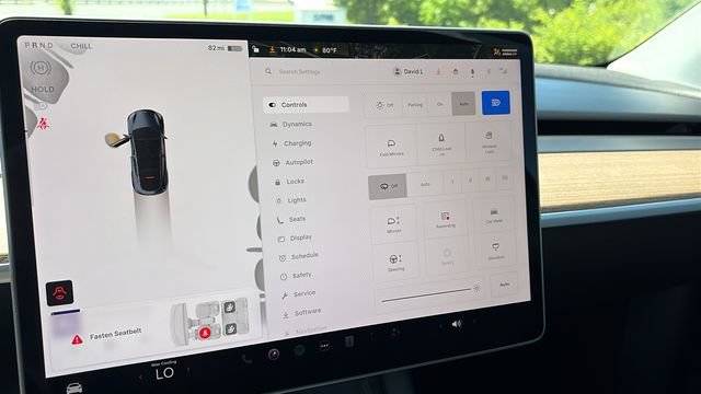 Used 2024 Tesla Model Y Performance AWD/4WD image 19