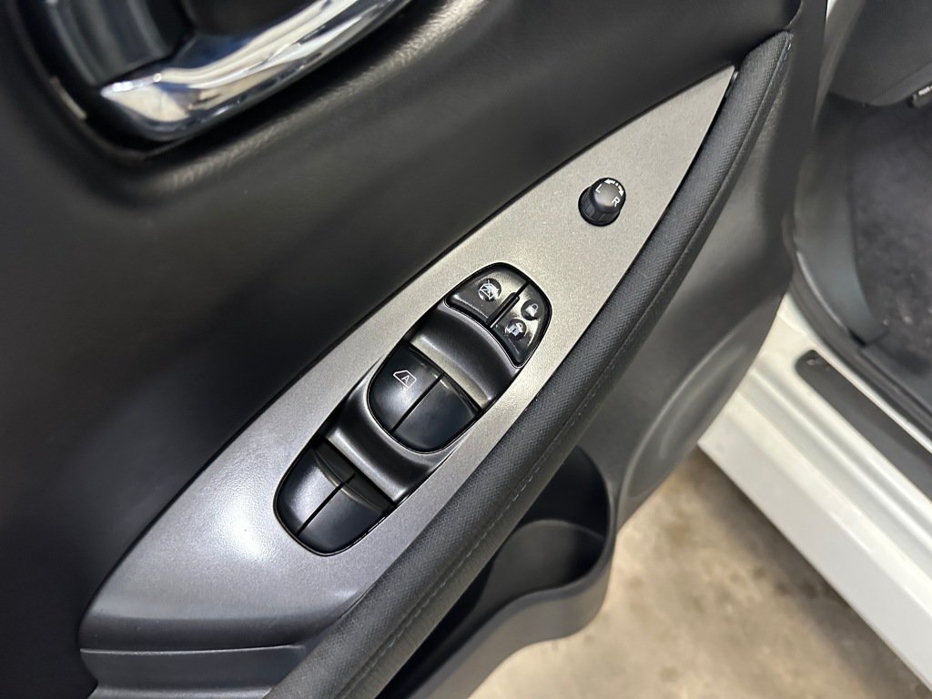 Used 2023 Nissan Leaf S FWD image 5