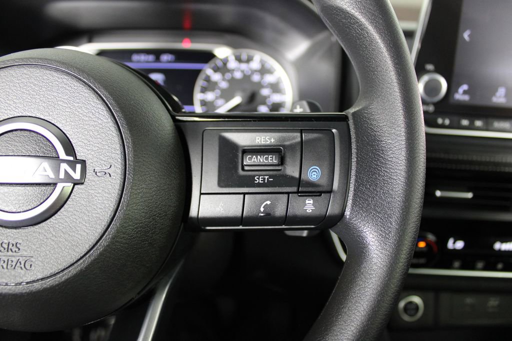 Certified 2023 Nissan Rogue SV image 26