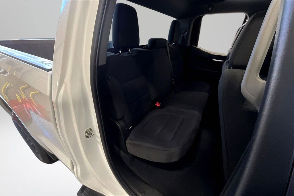 Used 2019 Chevrolet Silverado 1500 Custom Trail Boss w/ Custom Convenience Package AWD/4WD image 25