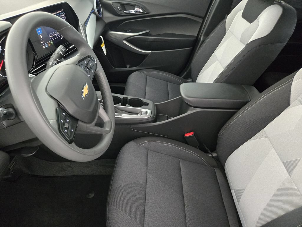 New 2026 Chevrolet Trax LS FWD image 15