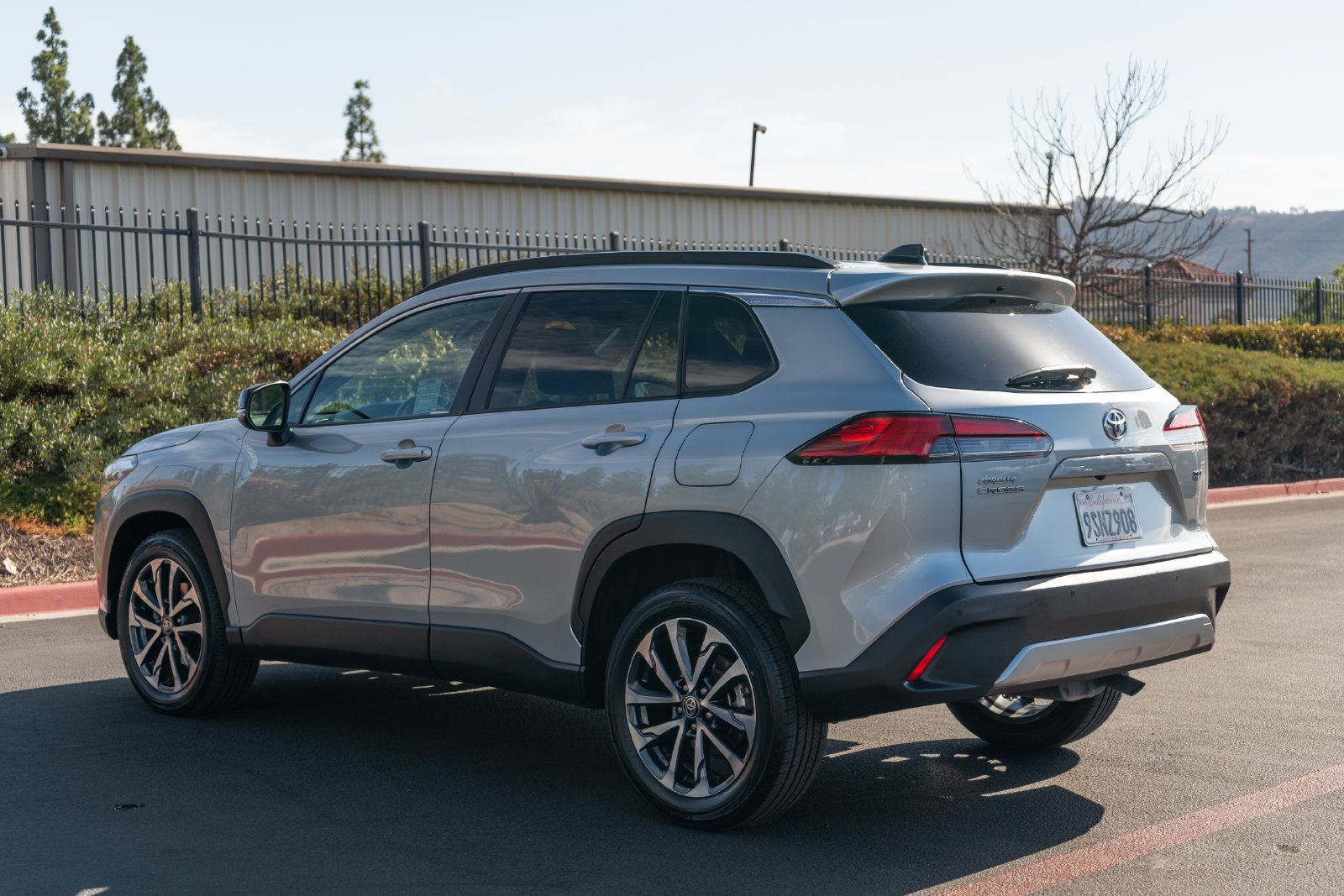 Certified 2025 Toyota Corolla Cross XLE FWD image 11