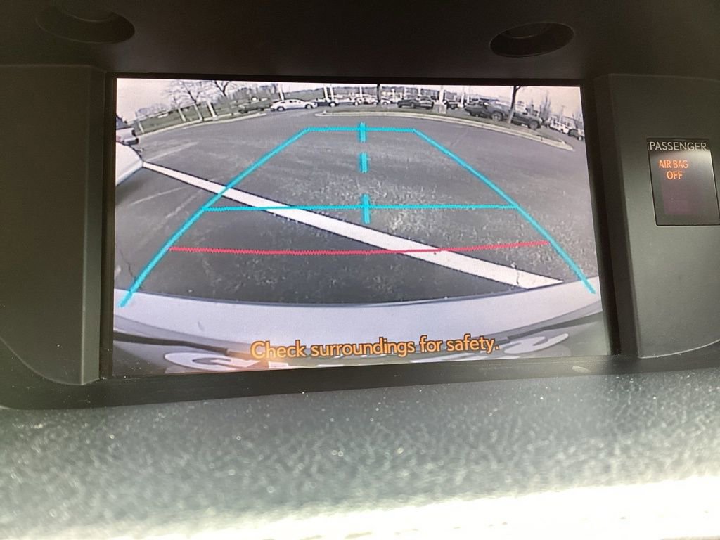 Used 2013 Lexus ES 300h w/ Ultra Luxury Pkg image 18