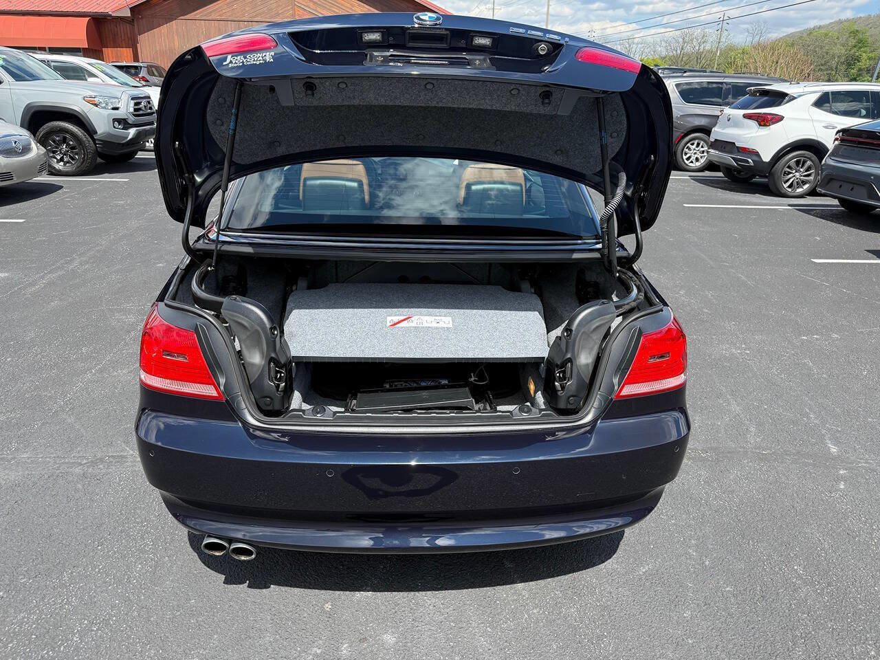Used 2008 BMW 328i Convertible RWD image 13