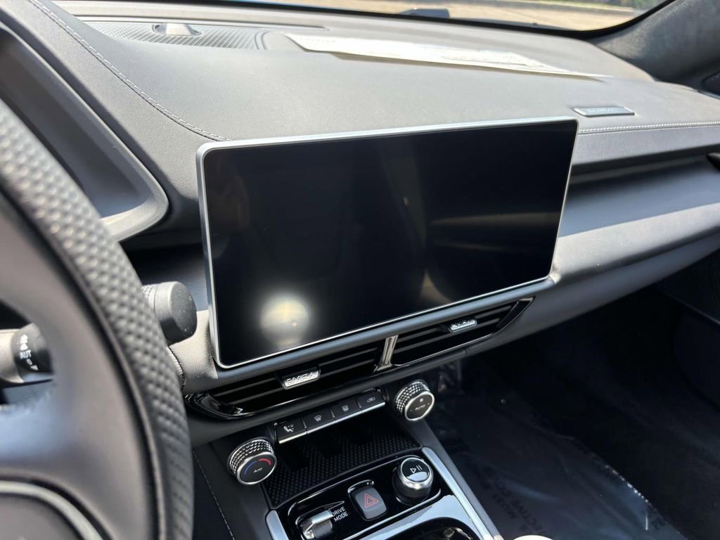 New 2025 Lotus Emira image 35