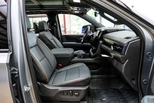 Used 2026 GMC Yukon AT4 w/ AT4 Premium Plus Package AWD/4WD image 64