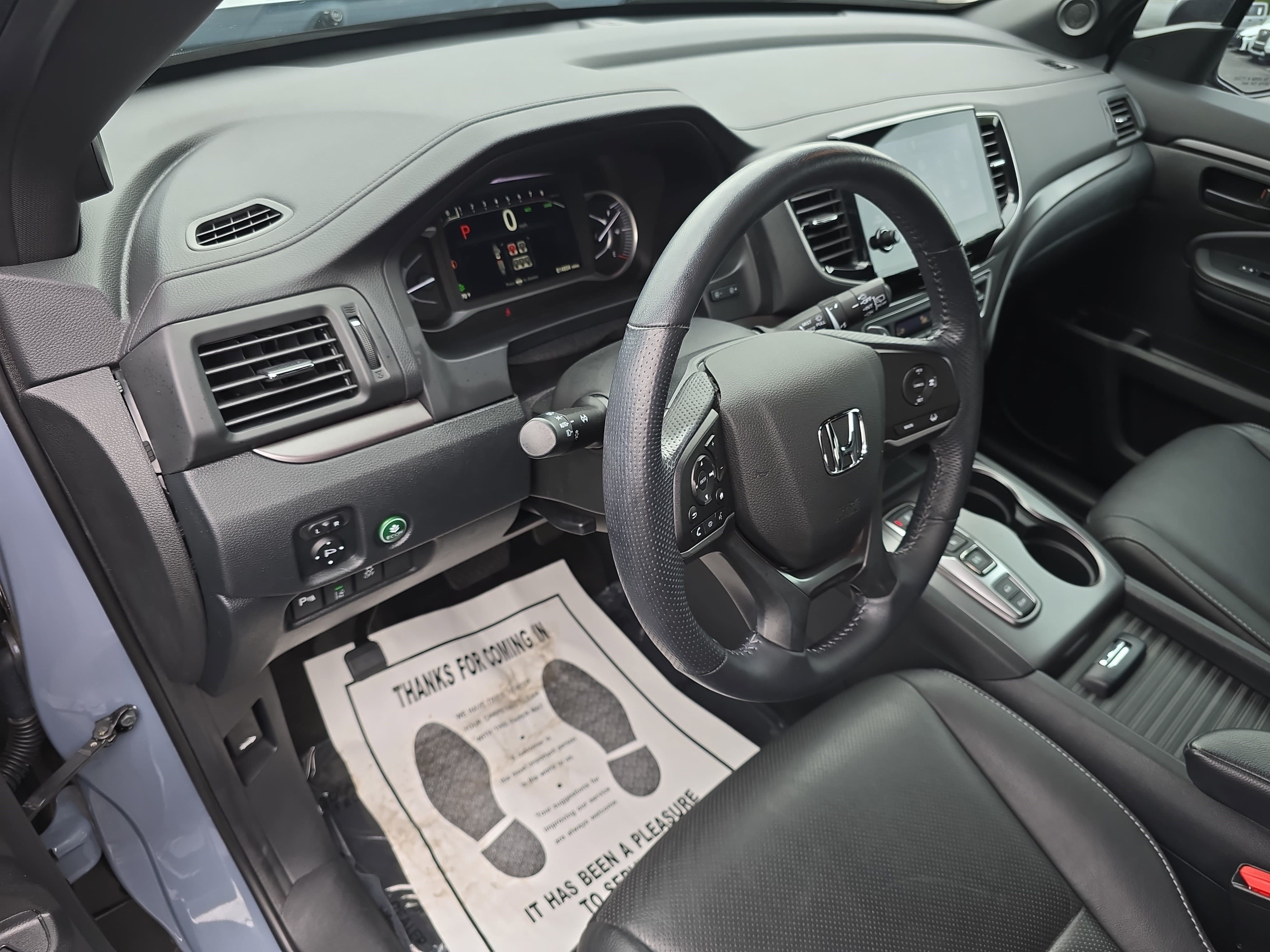Used 2023 Honda Passport EX-L image 16