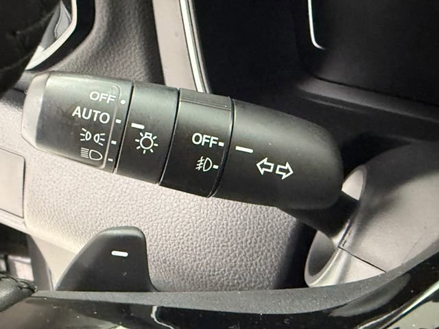 Used 2025 Honda Pilot Touring image 14