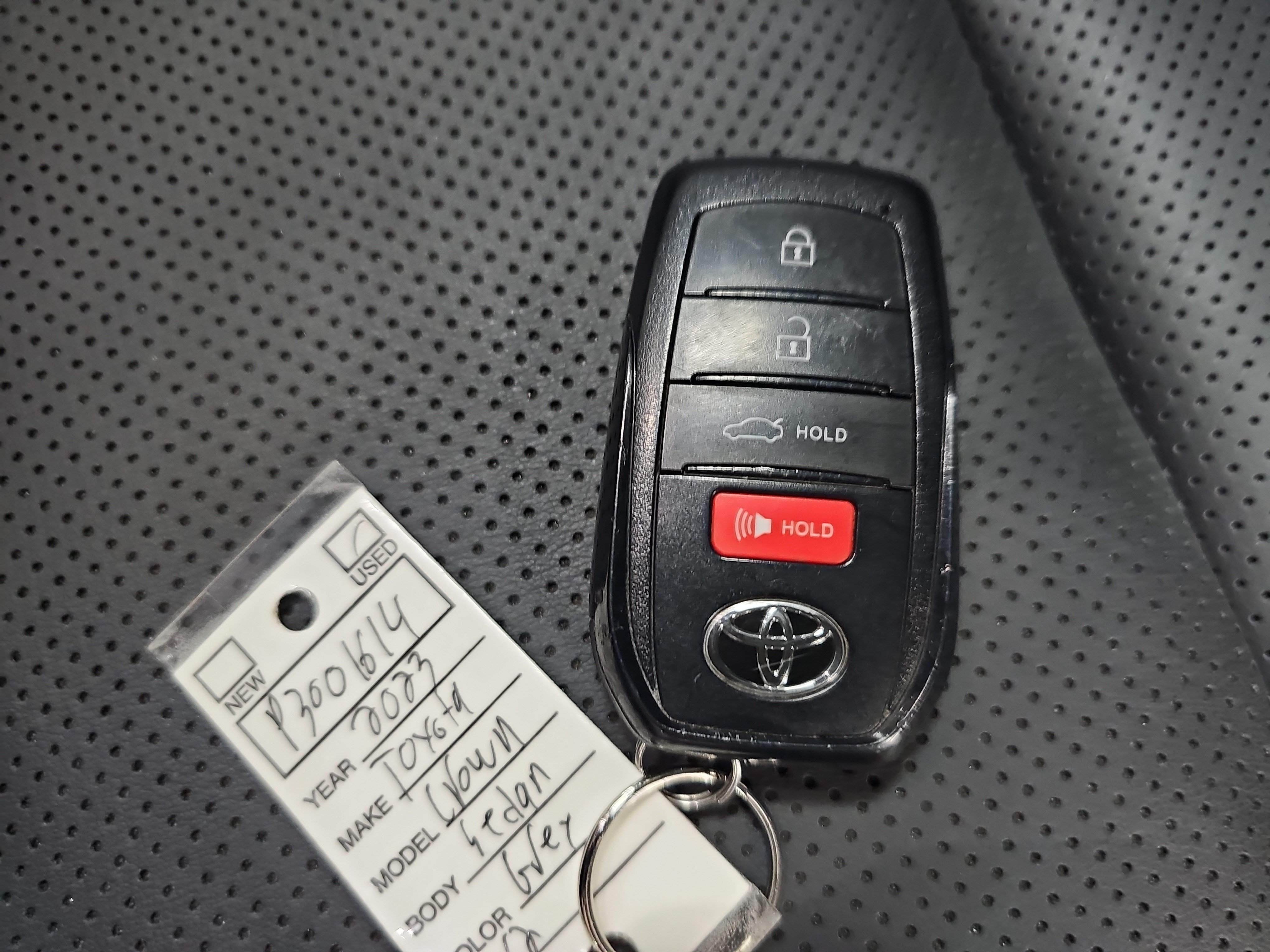 Used 2023 Toyota Crown AWD/4WD image 35