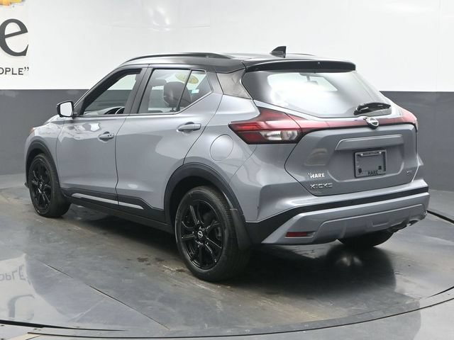 Used 2023 Nissan Kicks SR w/ SR Premium Package FWD image 36