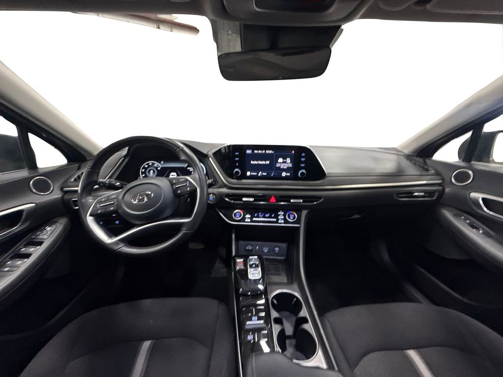 Certified 2022 Hyundai Sonata SEL w/ Convenience Package image 16