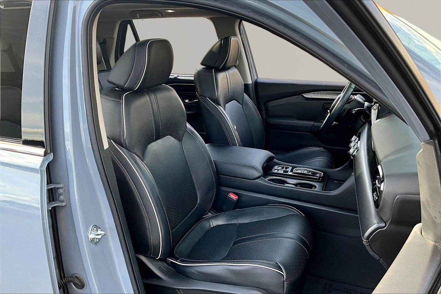 Used 2023 Honda Pilot Elite image 29
